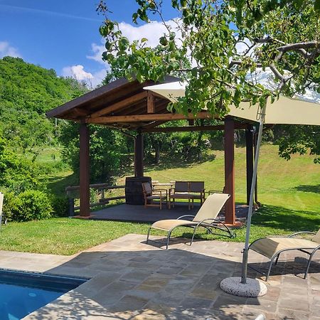 Il Pradicciolo Agriturismo Кастельнуово-ди-Гарфаньяна Экстерьер фото
