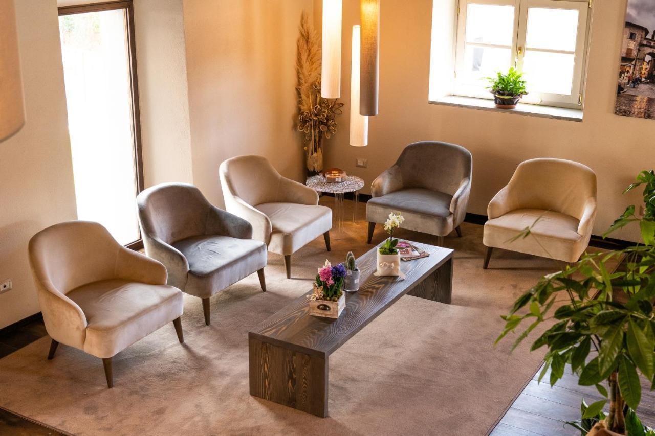 Il Pradicciolo Agriturismo Кастельнуово-ди-Гарфаньяна Экстерьер фото