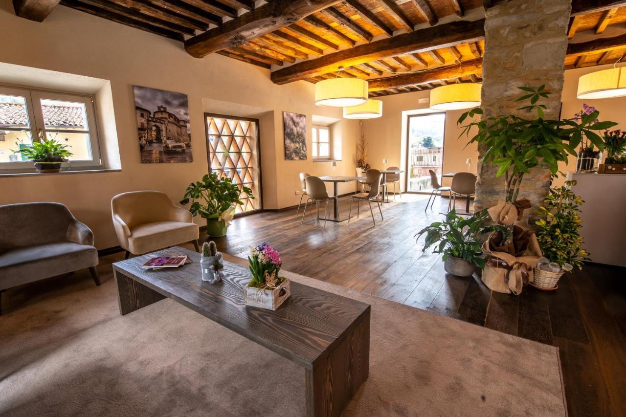 Il Pradicciolo Agriturismo Кастельнуово-ди-Гарфаньяна Экстерьер фото